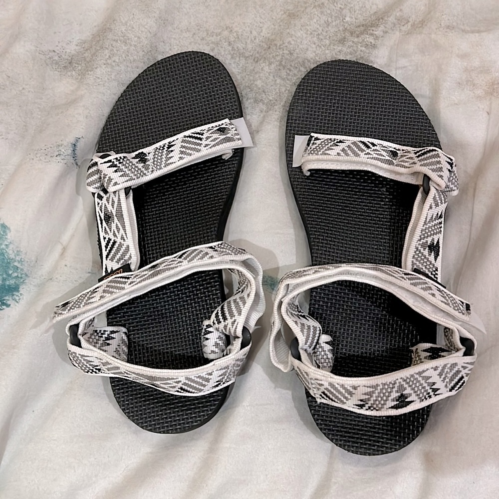 TEVA Women's Original Universal Comfortable Quick-Drying Casual Sport Sandal